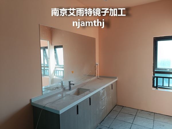奥体健身房镜子